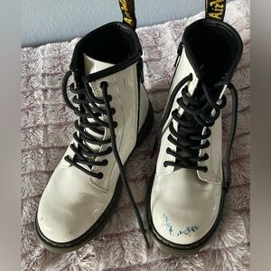 Dr. Martens boots size 3 big kid